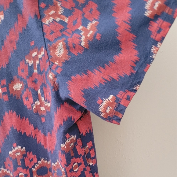 Mens Large BDG Allover Ikat Open Neck Pocket Standard-Fit Tee - Picture 8 of 8